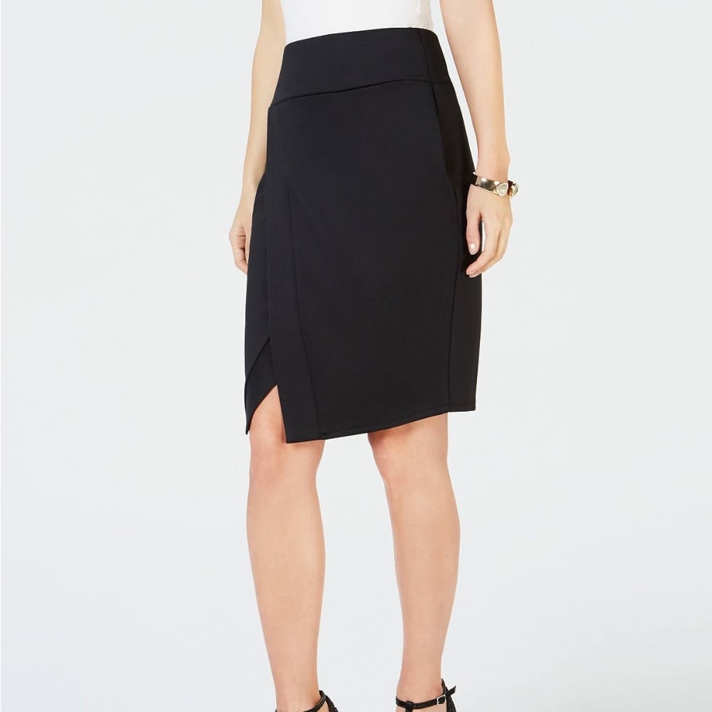 Thalia Sodi Women's Scuba Skirt Black NWT